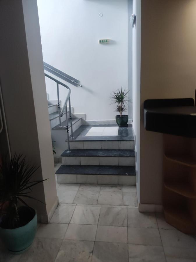 Hotel Кианти à Kŭrdzhali Extérieur photo