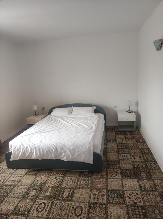 Hotel Кианти à Kŭrdzhali Extérieur photo